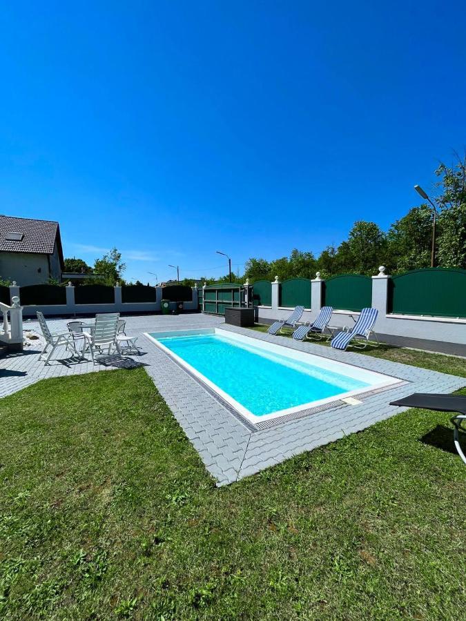 Atemberaubendes Loft Mit Pool Apartment Vienna Exterior photo