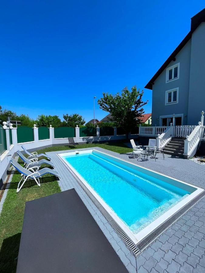 Atemberaubendes Loft Mit Pool Apartment Vienna Exterior photo